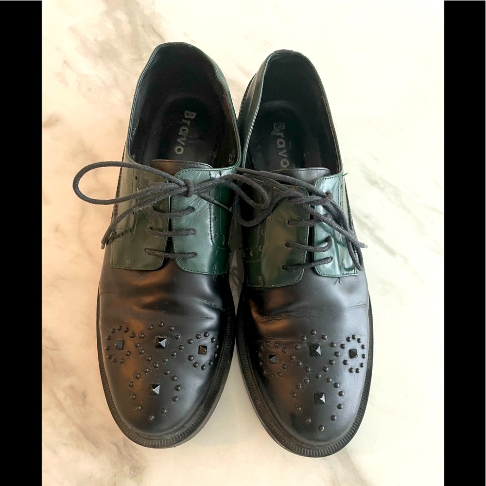 Leather shoes